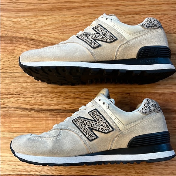 New Balance 574 Cream and animal print Women's Shoes - Picture 5 of 11